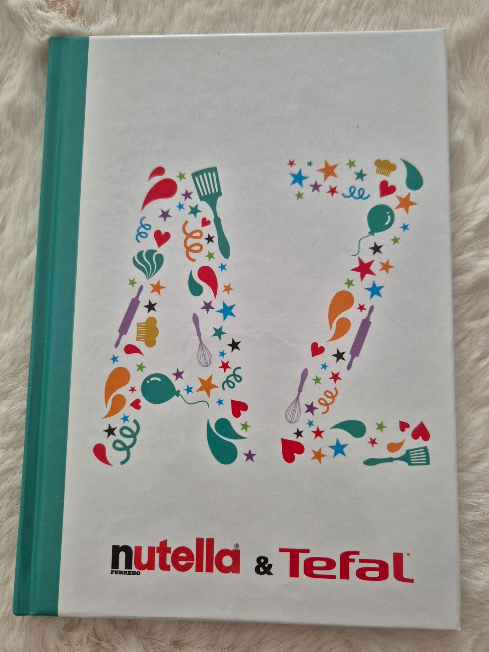 Carnet + tablier nutella et tefal 